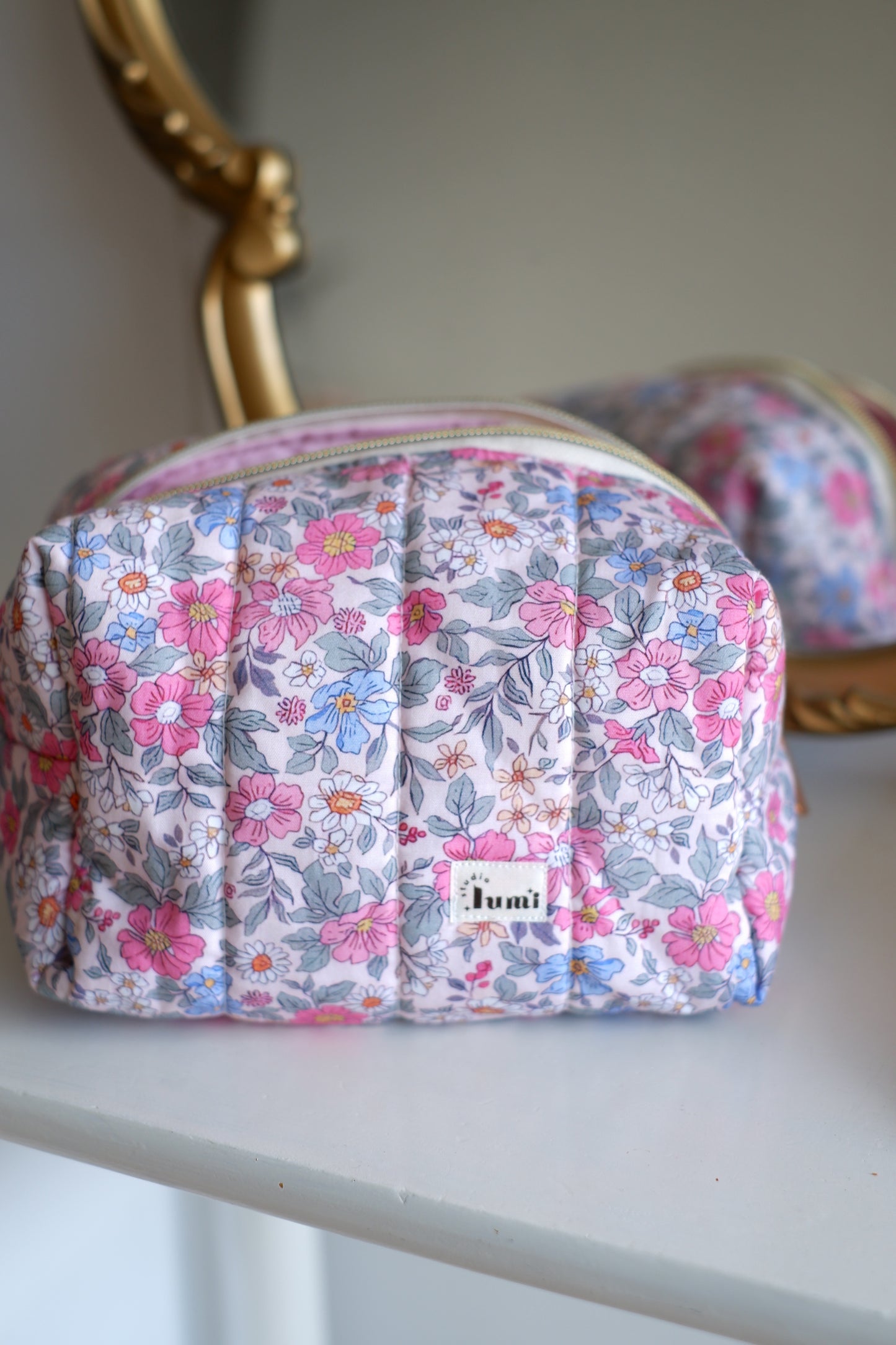 Colourful Daisies Carry All Pouch Classic Size